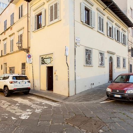 Cozy Classic Italian House Near Santa Croce, On The Lungarno Apartment Florence Exterior photo